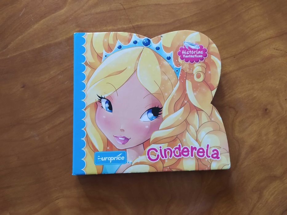 Livros Barbie e Cinderela ( 2Livros)