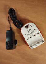 Carregador Pilhas GP PowerBank Smart 2 - NiMH/NiCd