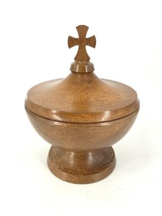 Cibório Religioso em Madeira