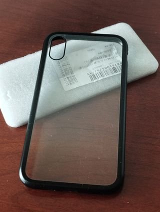 Capa iPhone 14 Pro Plástico Rígido Transparente