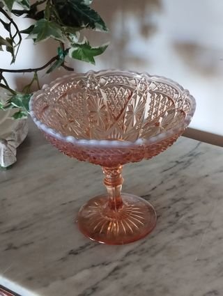 Bomboneira em Vidro Rosa Cobre