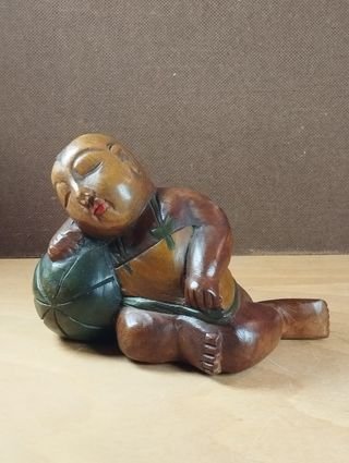 Buda Dormindo em Madeira Vintage